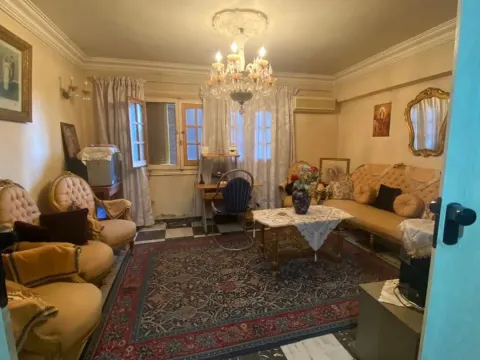 شقه للبيع