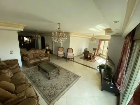 Apartment For Sale in Mohandessin
