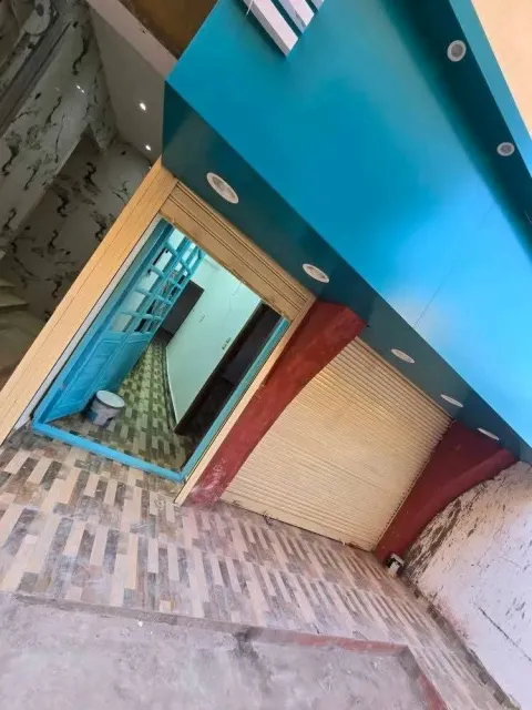 للبيع محل ١٠٠ متر صافي متاجر ب ٨ الف شهريا
