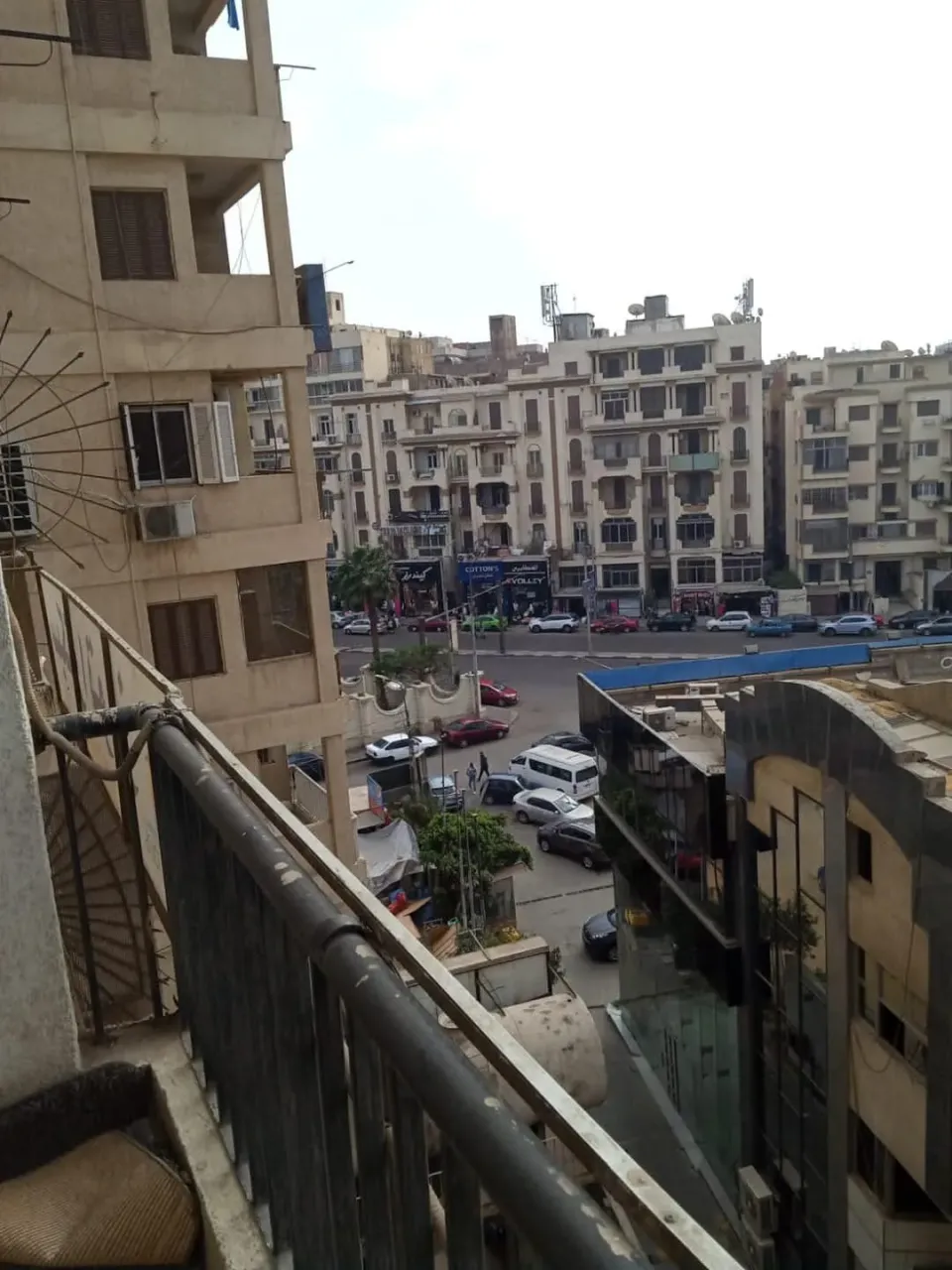 شقةتمليك للبيع مصر الجديده على ميدان روكسي
