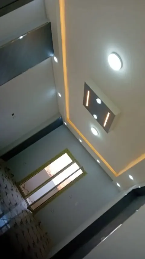 شقة للايجار فيصل كعبيش شارع الشهيد بدايتة ع البلاط