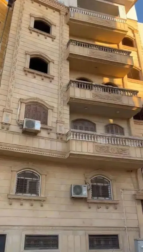 للبيع شقة 165 متر صافي ف دمياط الجديدة الحي التالت