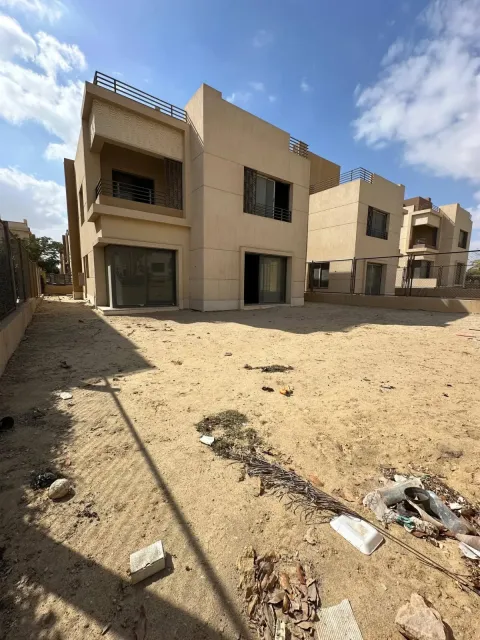 ڤيلا استاند الون للبيع بكمبوند ألما - الشيخ زايد