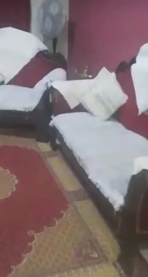 شقه للبيع تمليك المساحه 90 متر 2 نوم رسبشن العباسيه