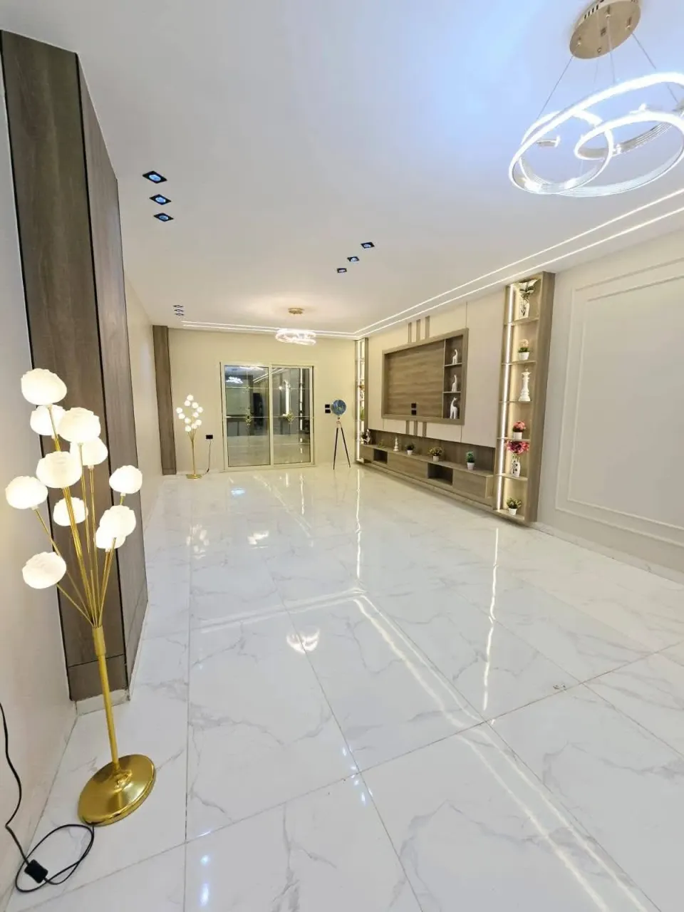 Apartment For Sale in Hadayek Al Ahram