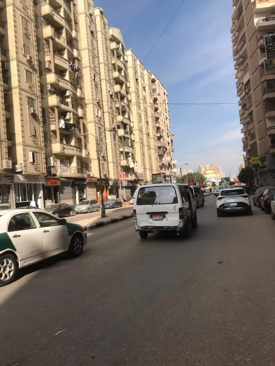 شقتين للبيع