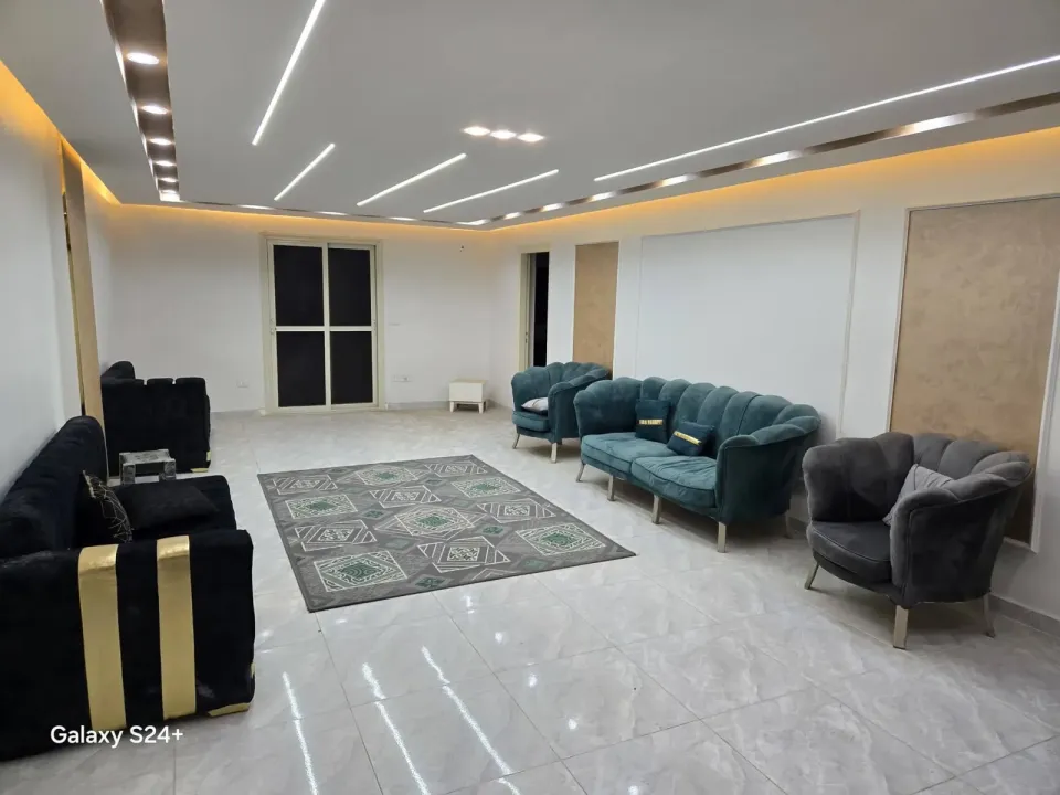 Apartment For Sale in Misr El Gedida