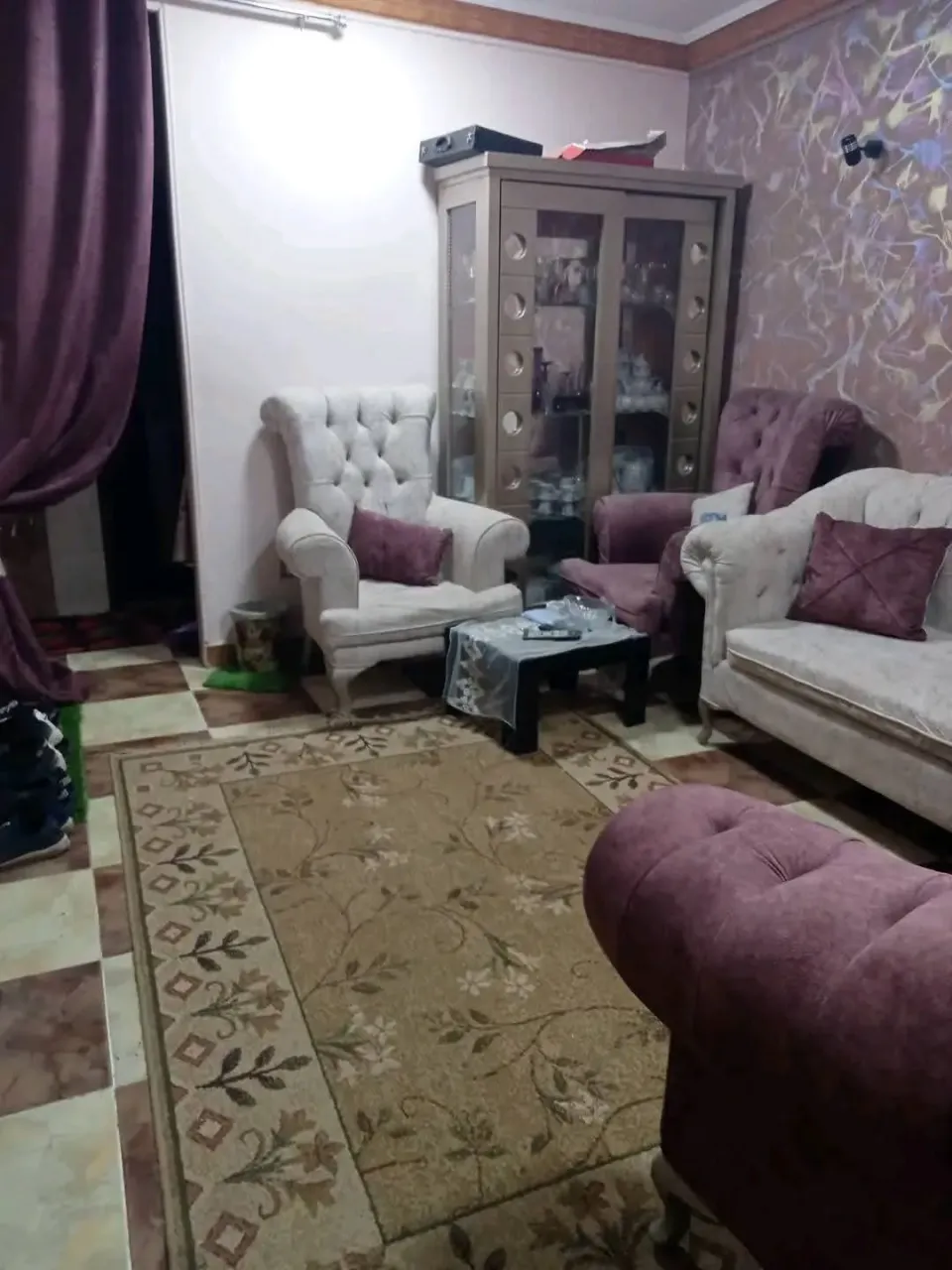 شقةايجارقديم ام بيومي عالدائري شبرا الخيمه الشارع الي ع ناصيته