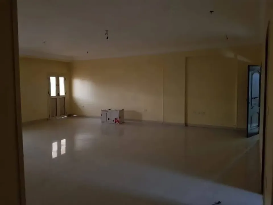 شقه للايجار بالزقازيق فلل الجامعه 🌅