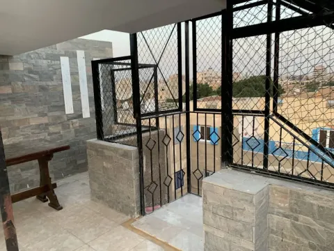 رووف للإيجار نصف فرش في دجلة المعادي