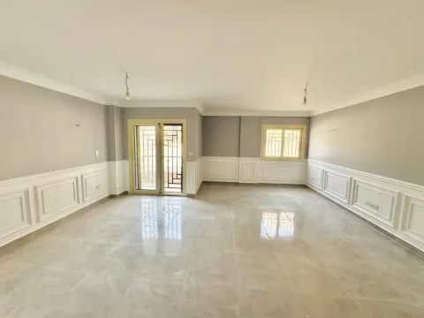 شقتان للإيجارقانون جديد مدينة ٦ أكتوبركمبوندجامعةالقاهرة/قريبامن مول العرب والمحوروجامعة النيل/مساحةالشقة175مترالدورالأرضي