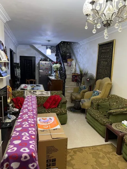 شقة للبيع ٢٩٠ متر اللبيني