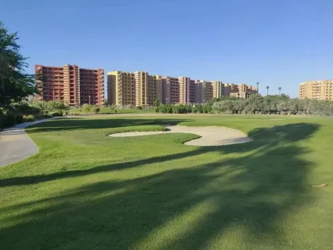 متاح شاليه لقطة 80 متر للبيع