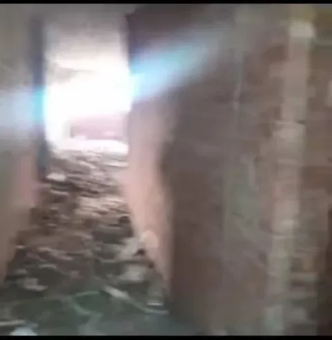 للبيع شقة طوب احمر برج شيك ومدخل فخم دور ١٣