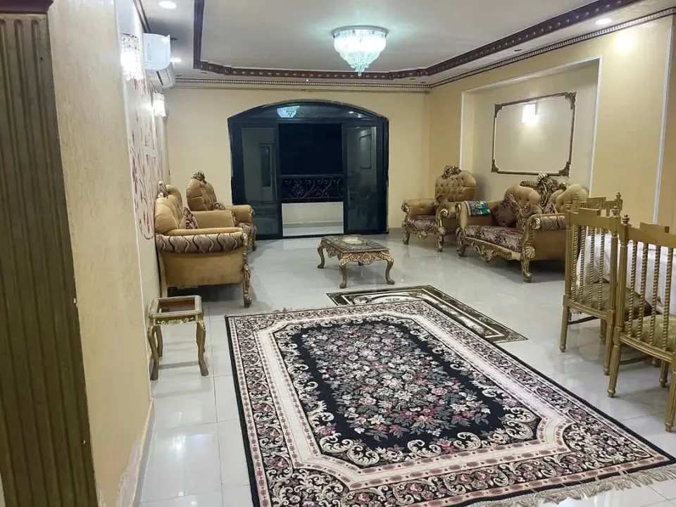Apartment For Sale in Hadayek Al Ahram