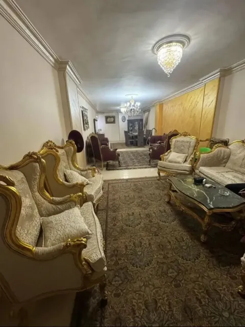 Apartment For Sale in Hadayek Al Ahram