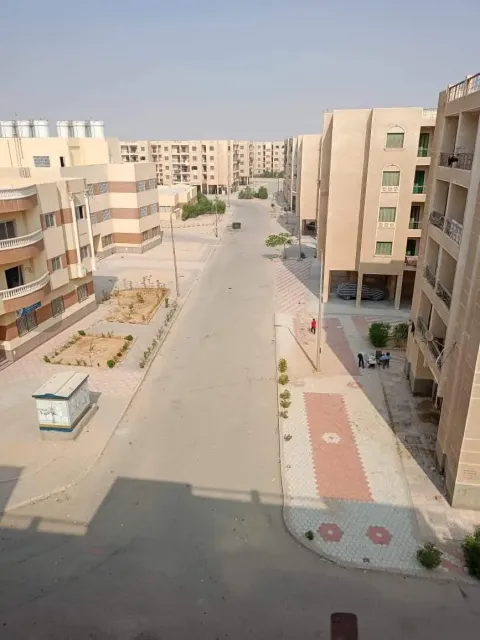 للبيع شقه في عماير الاوقاف العاشر من رمضان