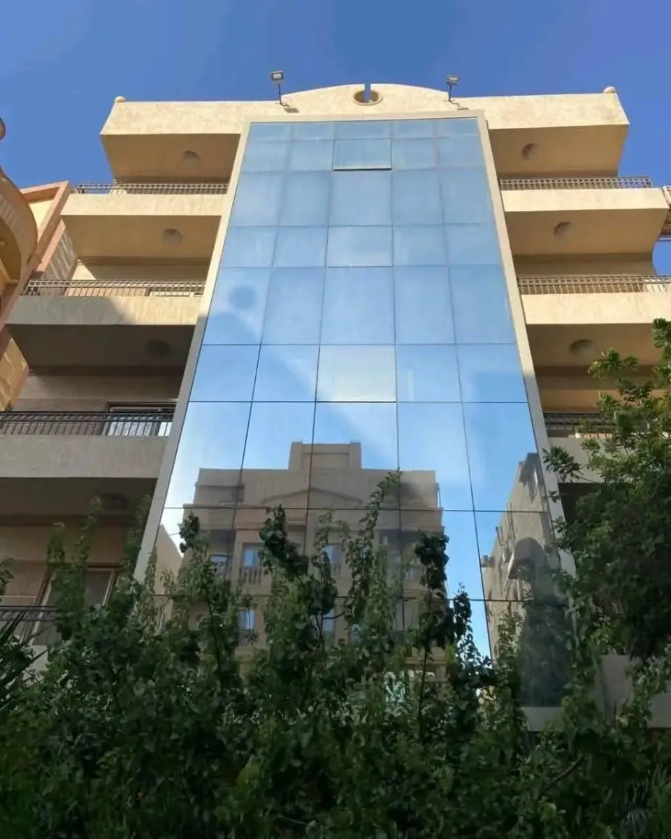 مبني إداري للايجار بزهراء المعادي بجوار كارفور الدائري