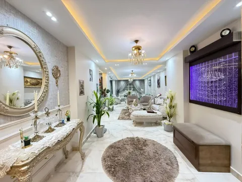 Apartment For Sale in Hadayek Al Ahram