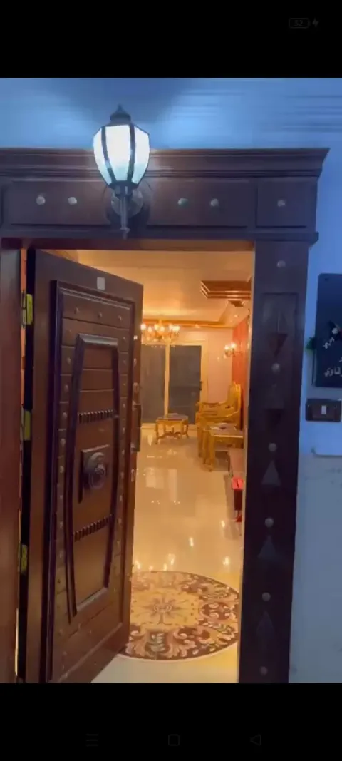 شقةللبيع شارع الفاتح المميز ١٨١م الدور التالت مميزه جدا