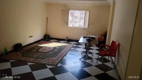 شقة للبيع في السلام اول