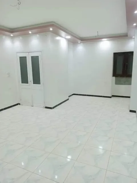 شقه للبيع