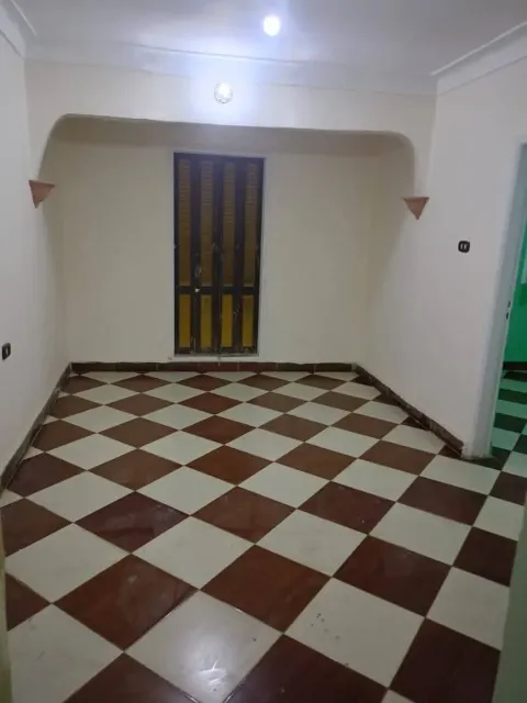 منزل للبيع ناصيه مساحه // ٢٠٠ م اسبيكو