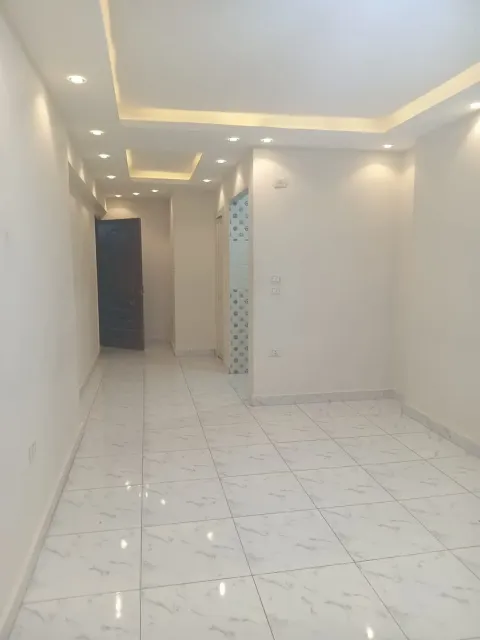 متاح مكتب اداري للايجار الجديده