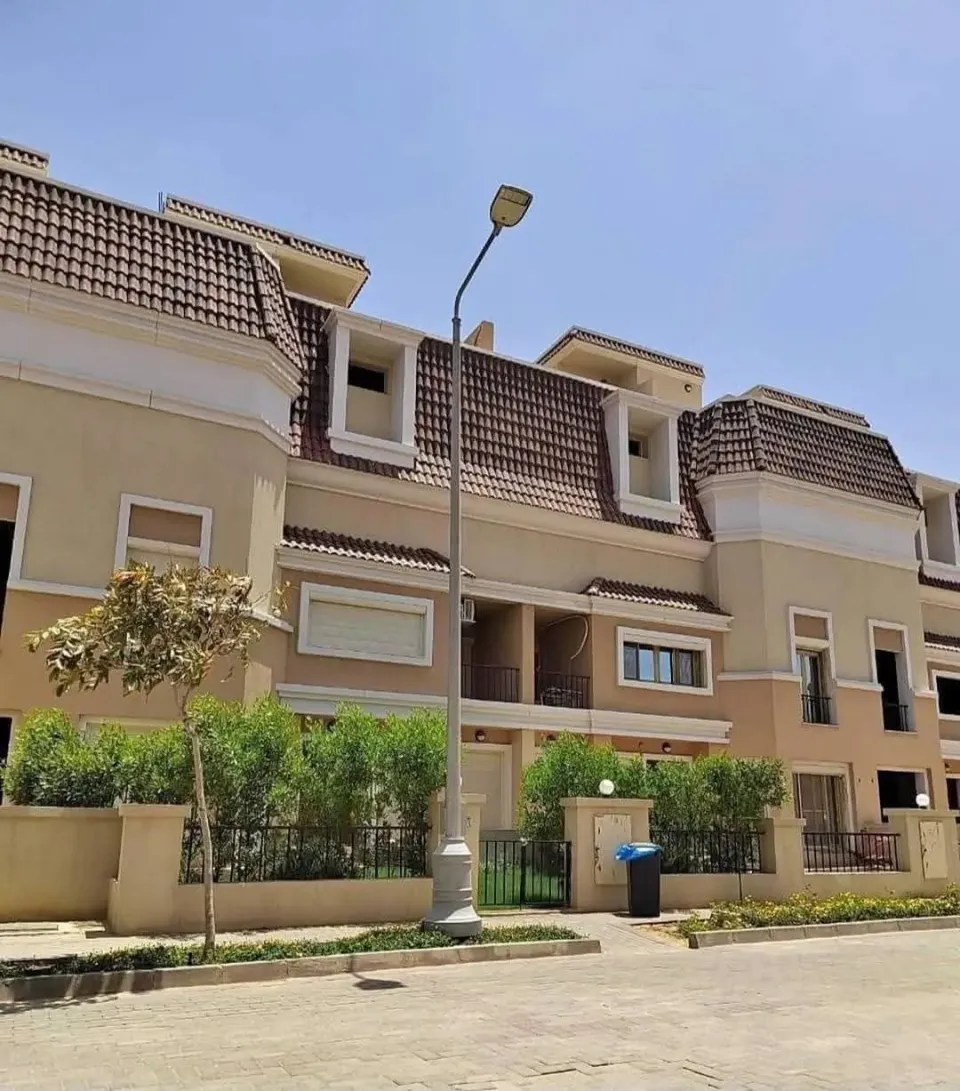 للبيع فيلا جاهزه للمعاينه جدا بكمبوند سراي المنصوره الجديدة
