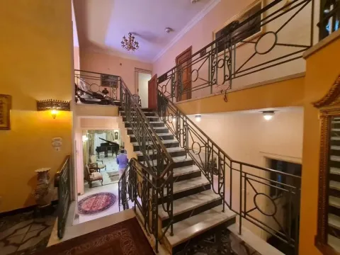 Villa For Sale in Misr El Gedida