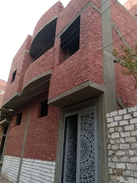 منزل لبيع مساحه ٨٢متر عمدان تاسيس كويس