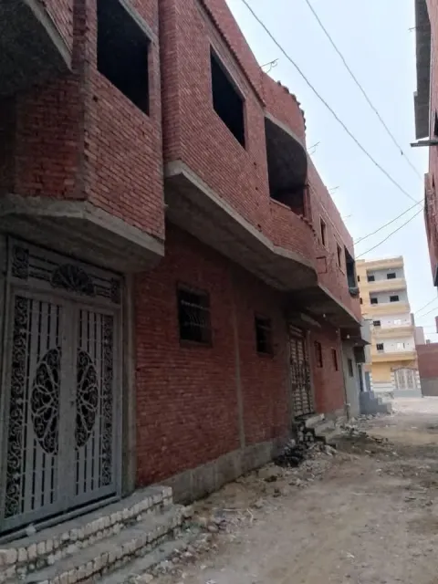 منزل للبيع مساحه 100م