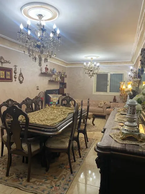 للبيع شقةفبنك الاسكان ١٠٠م دور خامس قبل اخير