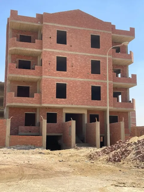 شقة165 متر طريق الحي الايطالي بالقرب من صنيه البترول