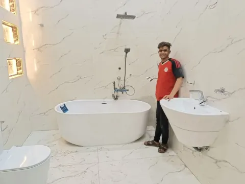 منزل دورين عمدان على تلات نواصي شارعين 6م