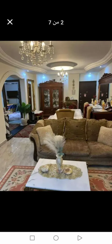 شقه للبيع5 دقائق من ميدان النافوره خلف بنك cib