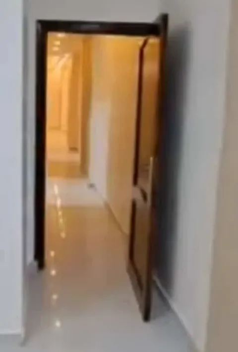 شقة سكنيه دور ارضي بدمنهور