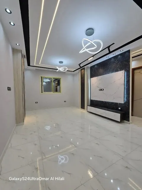 Apartment For Sale in Hadayek Al Ahram