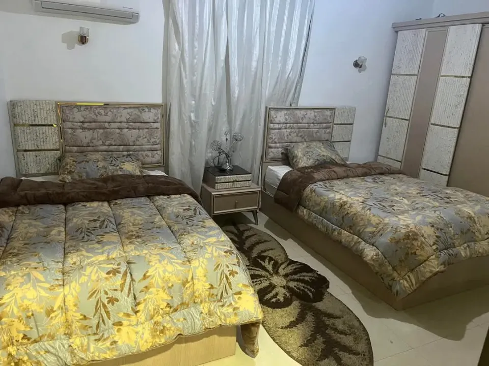 أستوديو فندقي سكن جديد بأرقى كمبوندات الشيخ زايدمدخل رخام