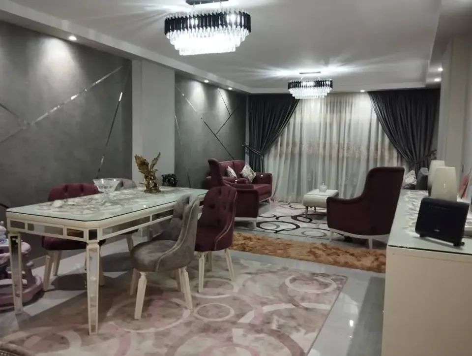 شقه للبيع في العجمي البيطاش