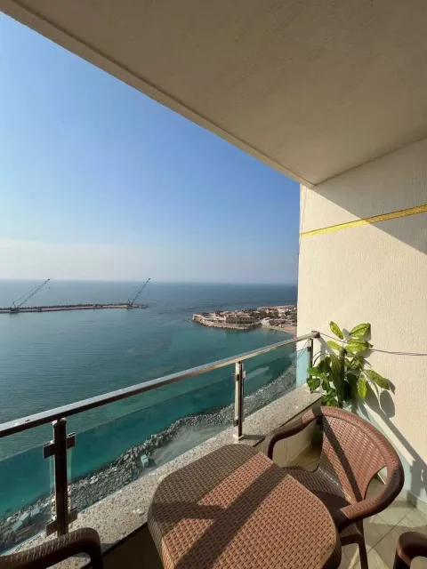 شقةإسكندرية سيدي بشر عالبحر تطل علي البحر مباشرة