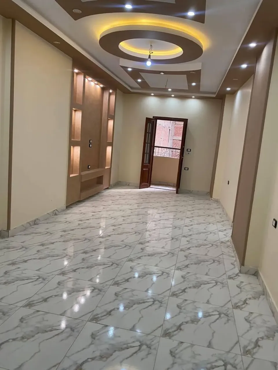 شقة للايجار 130 متر اول بلاكونة 3 غرف
