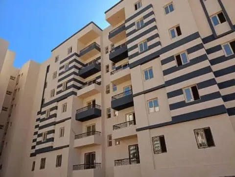 Apartment For Sale in Hadayek Al Ahram