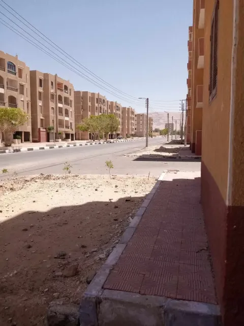 شقه للبيع