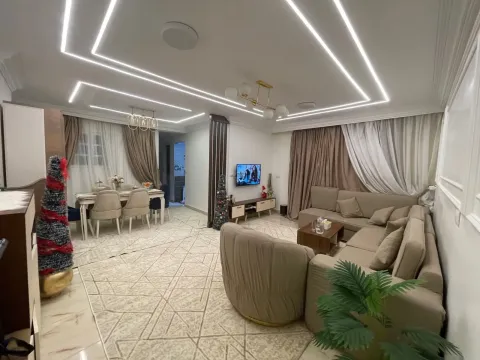 شقه للبيع من المالك مباشرةً الشقه بحلمية الزيتون