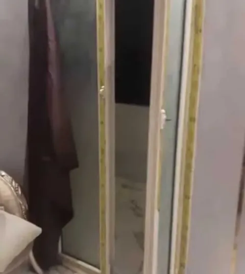 شقه للبيع في المنشيه الطوابق ٩٠٠الف