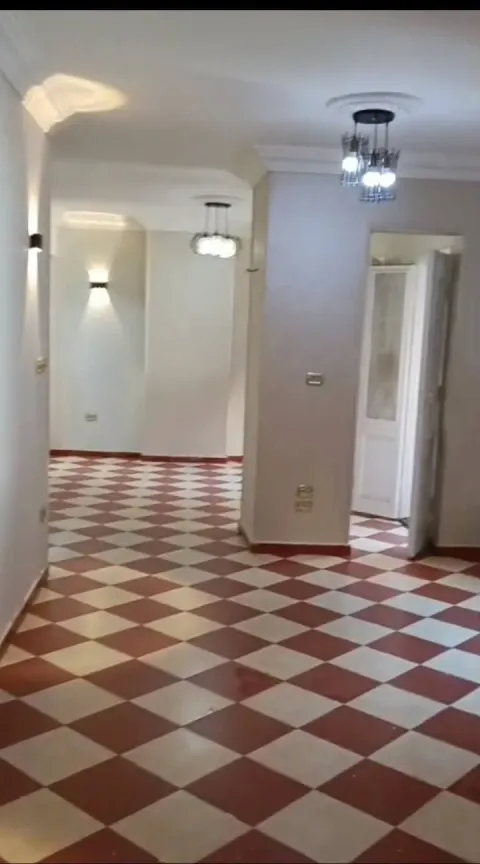 Apartment For Sale in Faisal