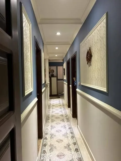 شقه للبيع في الحي التاسع بجوار مسجد القلوب الرحيمة العبور