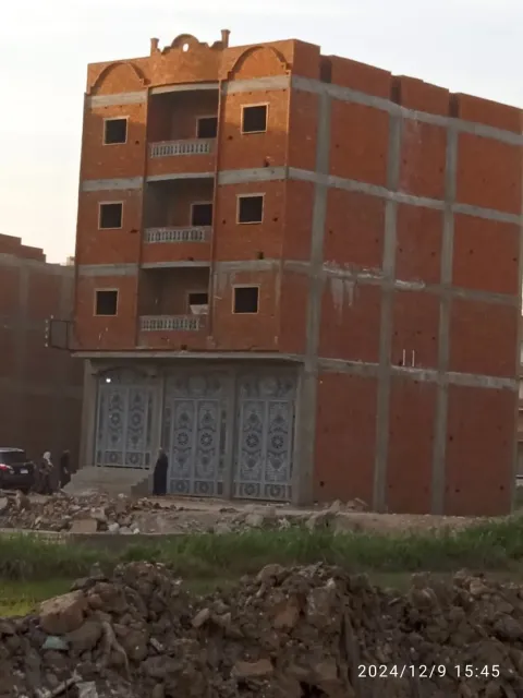 منزل للبيع 150 متر صافي بجوار تقسيم الشامي عضم جراچات