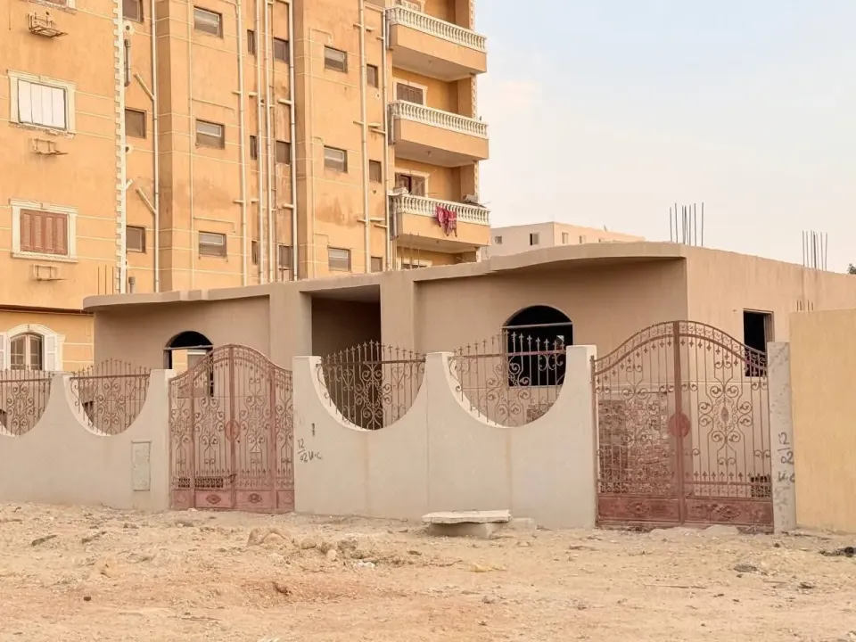 للبيـــــــــــــع شقق فالحي التاني مجاورة تانيةصف تانى من السنترال🏘